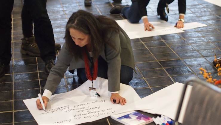 Jag rör mig för att göra skillnad i samhällskroppen - nätverk, näringsliv och organisation Image