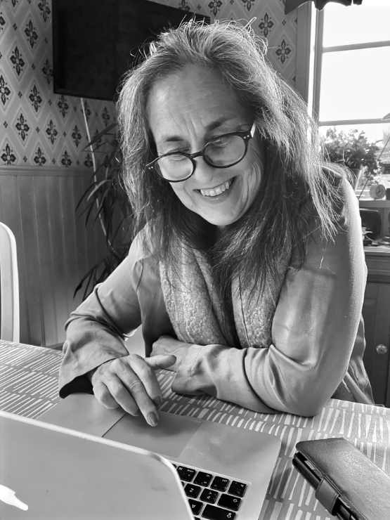 Du kan hitta mig i Stockholm och i Sverige Undervisande och Skrivande inom Akademin och bortom den Image